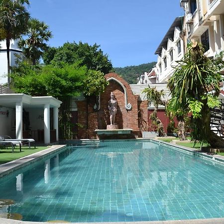 The Top Patong Resort Exterior photo