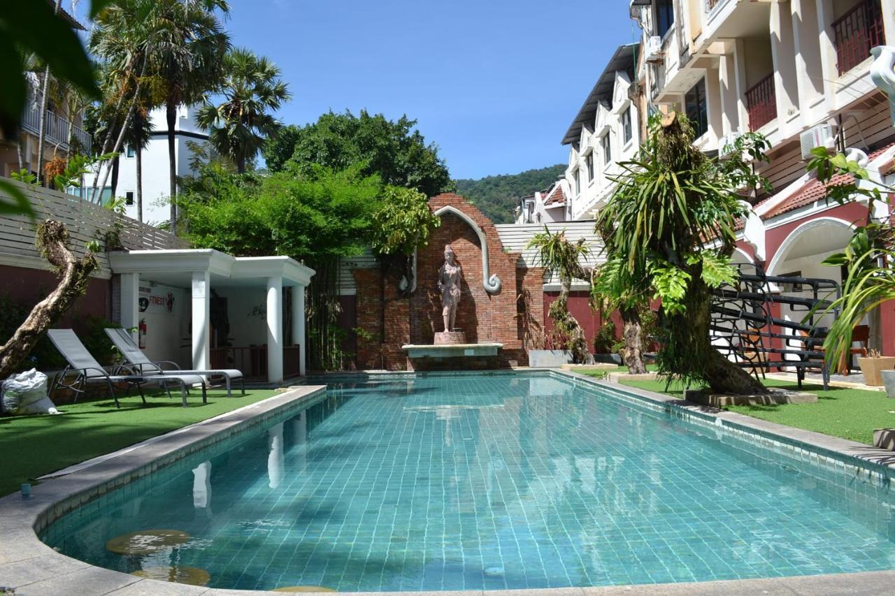 The Top Patong Resort Exterior photo